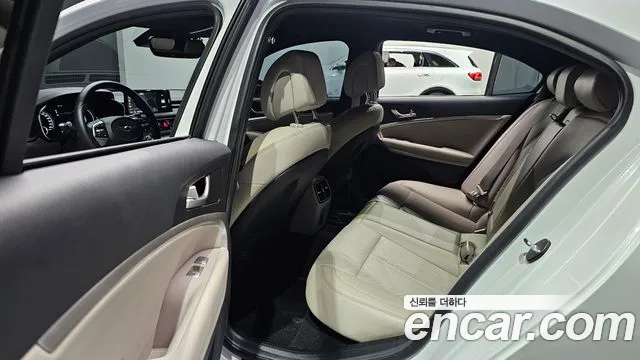 Genesis The New G70 Shooting Brake 2022 Белый из Кореи, фото 3