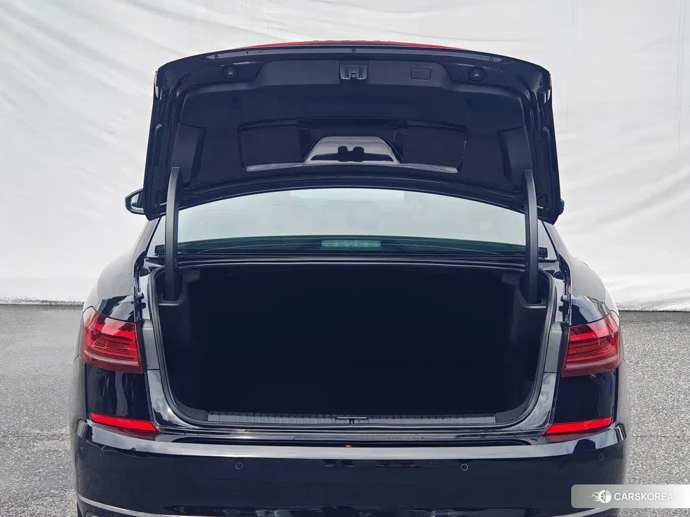Volkswagen Passat 2022 Черный из Китая, фото 3