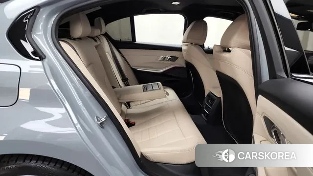 BMW 3 Series (G20) 2025 Цвет галактики из Кореи, фото 3