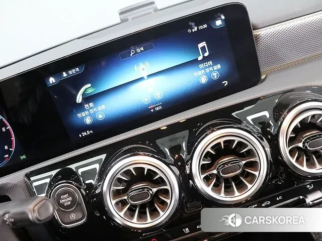 Mercedes-Benz A-Class W177 2022 Белый из Кореи, фото 3