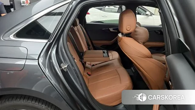 Audi A4 (B9) 2022 Серый из Кореи, фото 3