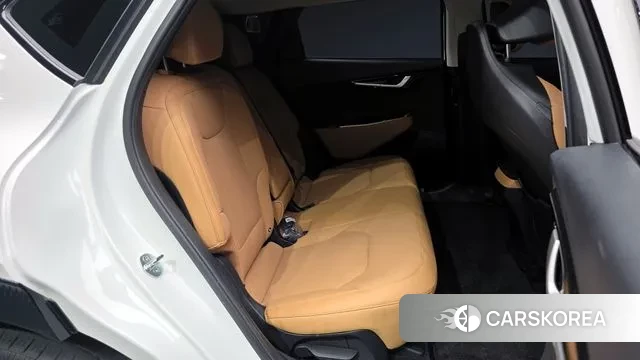 Kia EV6 2023 Белый из Кореи, фото 3