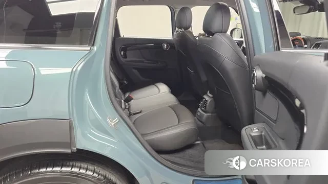 Mini Cooper Countryman 2022 Цвет галактики из Кореи, фото 3