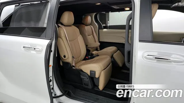 Toyota Sienna 4th Generation 2023 Белый из Кореи, фото 3