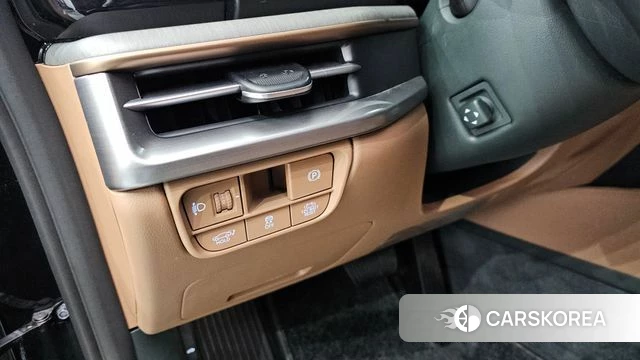 Hyundai Grandeur Hybrid (GN7) 2023 Черный из Кореи, фото 3