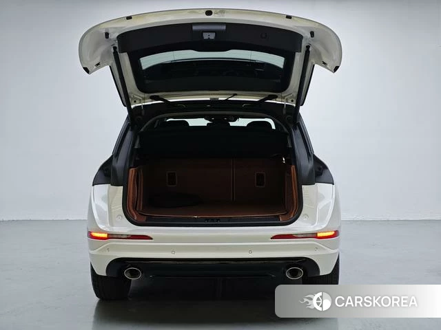 Lincoln Adventurer PHEV 2022 Белый из Китая, фото 3