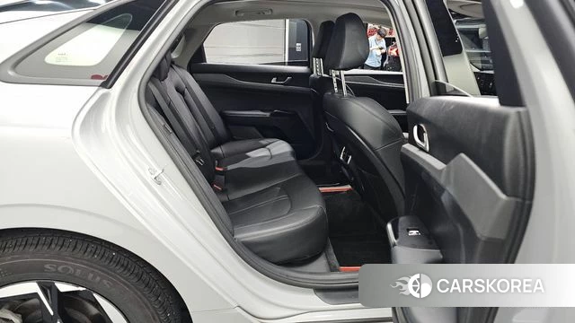 Kia The New K5 3rd generation 2024 Серебристо-серый из Кореи, фото 3