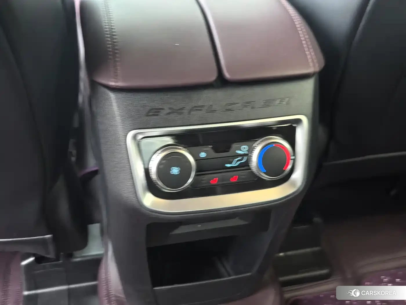Ford Explorer 2023 Silver/gray из Китая, фото 3