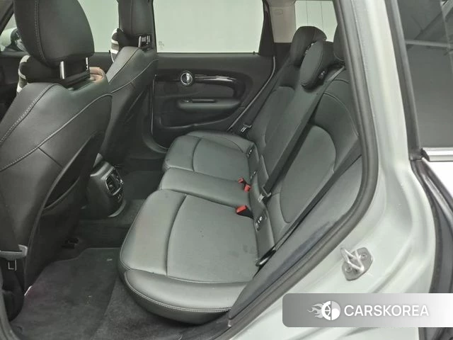 Mini Cooper Clubman 2022 Цвет галактики из Кореи, фото 3