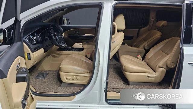 Kia The New Carnival 2019 Белый из Кореи, фото 3