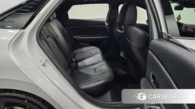 Hyundai Avante (CN7) 2023 Серый из Кореи, фото 3