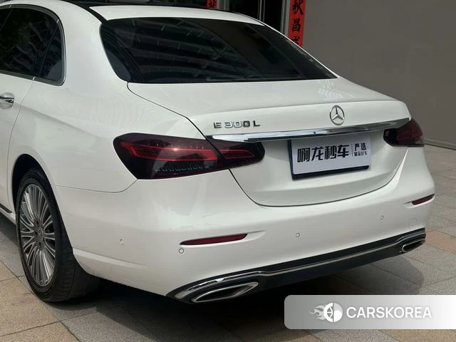 Mercedes-Benz E-class 2022 Белый из Китая, фото 3