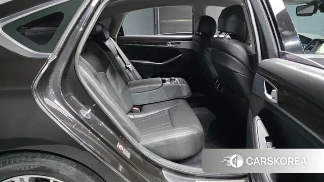 Genesis G80 2018 Черный из Кореи, фото 3