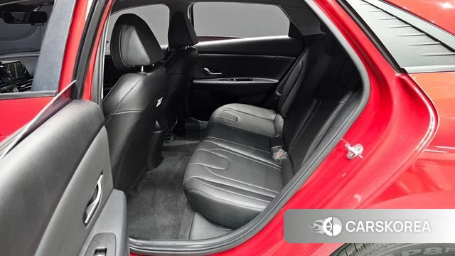 Hyundai Avante (CN7) 2020 Красный из Кореи, фото 3