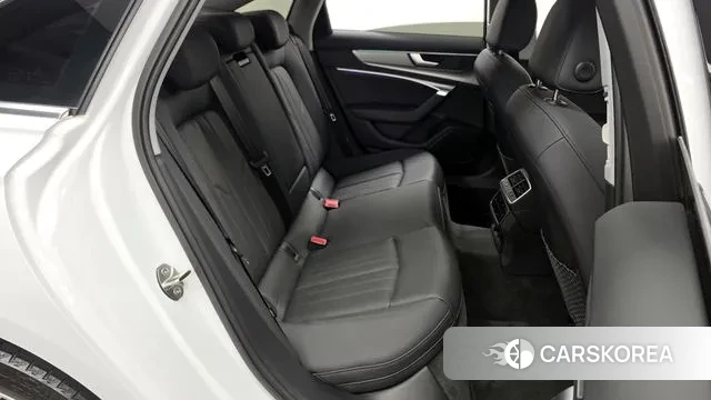 Audi A6 (C8) 2020 Белый из Кореи, фото 3