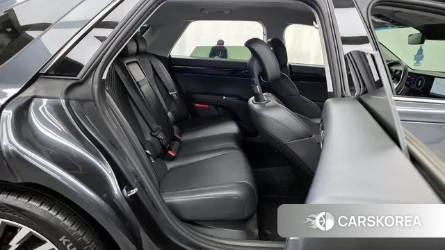 Hyundai Grandeur (GN7) 2023 Серый из Кореи, фото 3