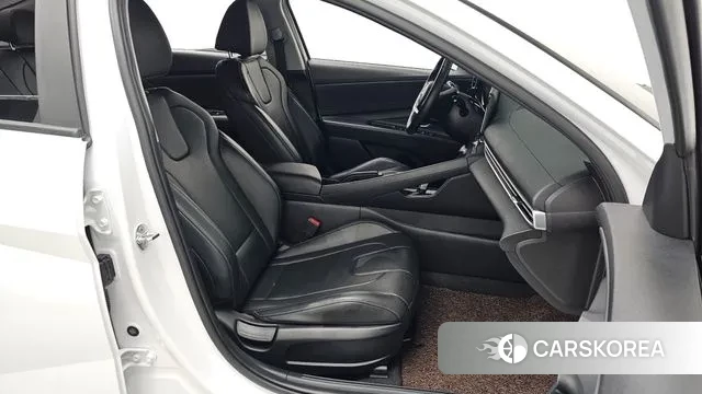 Hyundai Avante (CN7) 2021 Белый из Кореи, фото 3