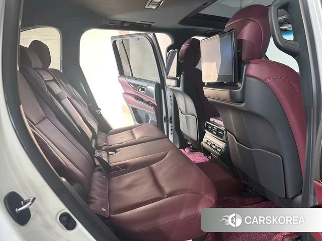 Lexus LX 2024 Белый из Китая, фото 3