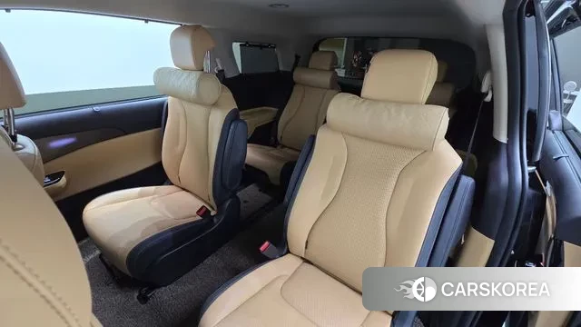 Kia Carnival 4th generation 2022 Черный из Кореи, фото 3