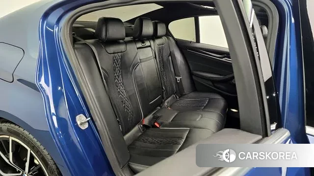 BMW 5 Series (G30) 2020 Синий из Кореи, фото 3