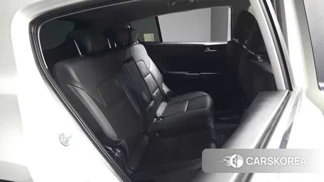 Kia Sportage The Bold 2021 Белый из Кореи, фото 3