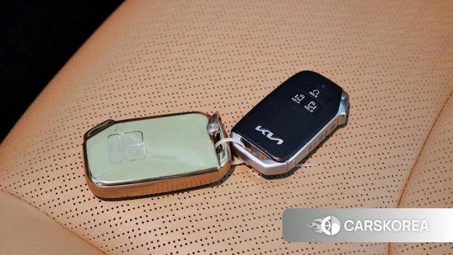 Kia Carnival 4th generation 2022 Серый из Кореи, фото 3