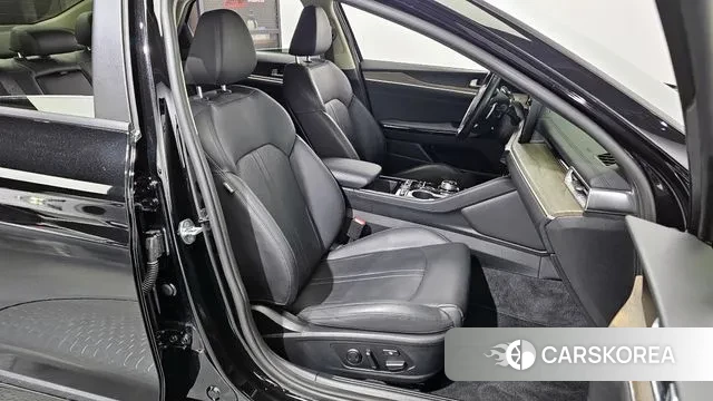 Kia K5 3rd generation 2022 Черный из Кореи, фото 3