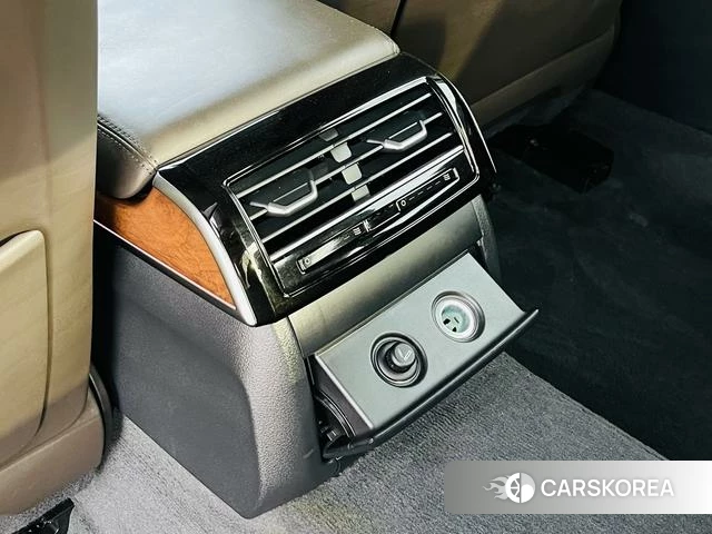 Audi A8 2019 Черный из Китая, фото 3