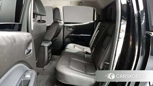 Chevrolet (GM Daewoo) Real New Colorado 2021 Черный из Кореи, фото 3