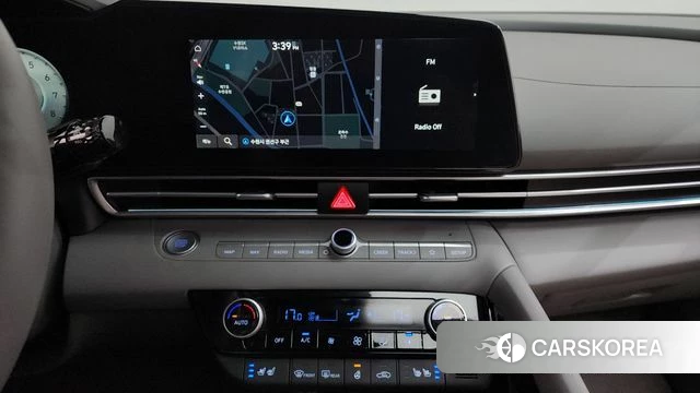 Hyundai The New Avante (CN7) 2023 Белый из Кореи, фото 3