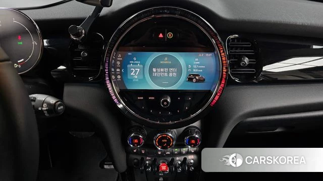 Mini Cooper 2023 Черный из Кореи, фото 3