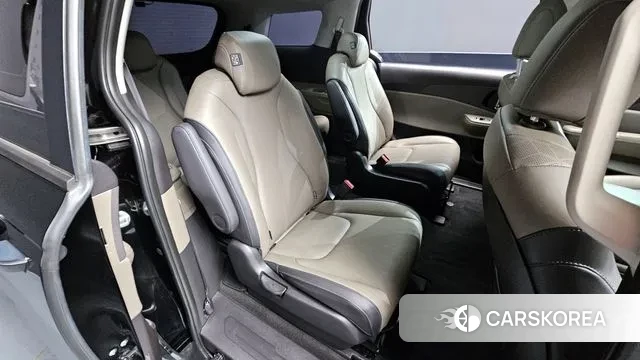 Kia The New Carnival 4th Generation 2024 Черный из Кореи, фото 3