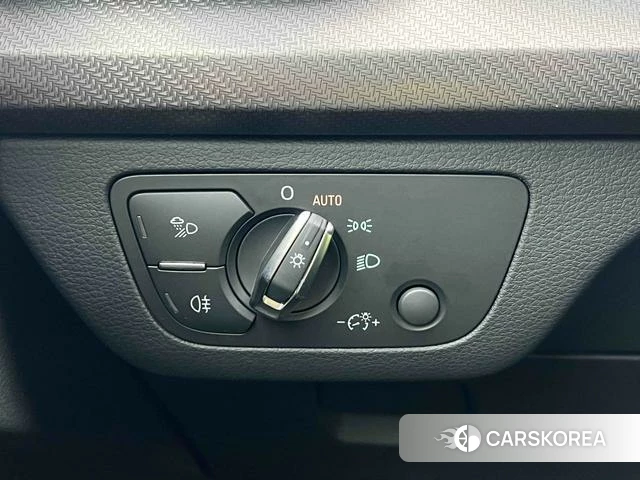 Audi Q5L 2024 Черный из Китая, фото 3