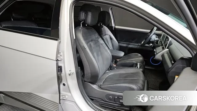 Hyundai Ionic 5 2022 Серебристо-серый из Кореи, фото 3