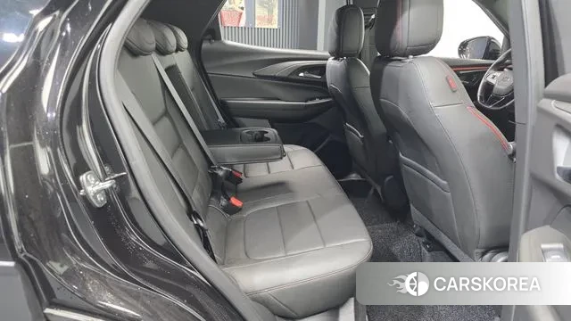 Chevrolet (GM Daewoo) The New Trail Blazer 2024 Черный из Кореи, фото 3