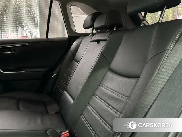 Toyota RAV4 Rongfang 2021 Серебристо-серый из Китая, фото 3
