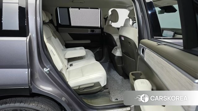 Hyundai Santa Fe (MX5) 2023 Серый из Кореи, фото 3