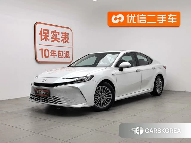 Toyota Camry 2025 Белый из Китая, фото 3