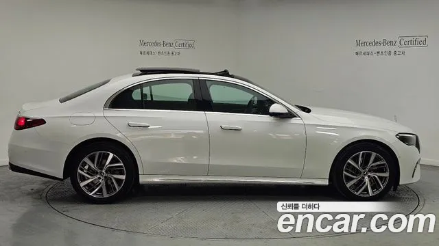 Mercedes-Benz E-Class W214 2024 Белый из Кореи, фото 3