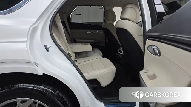 Genesis GV70 2024 Белый из Кореи, фото 3