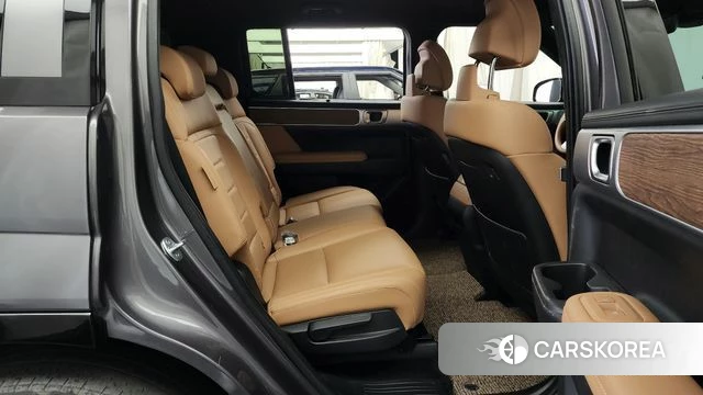 Hyundai Santa Fe (MX5) 2023 Серый из Кореи, фото 3