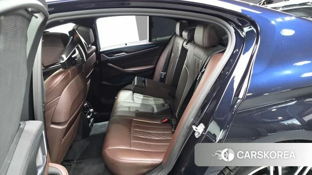BMW 5 Series (G30) 2019 Синий из Кореи, фото 3