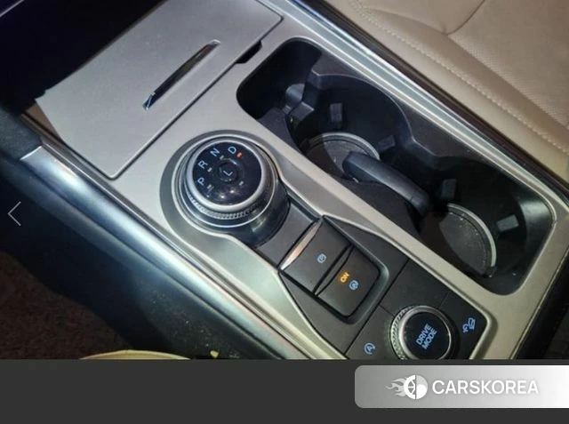 Ford Explorer 6th Generation 2021 Белый из Кореи, фото 3