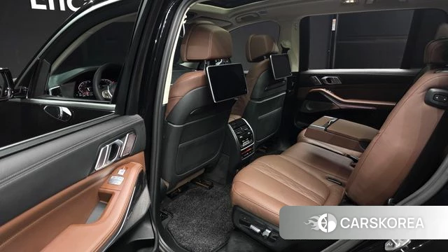 BMW X7 (G07) 2021 Черный из Кореи, фото 3