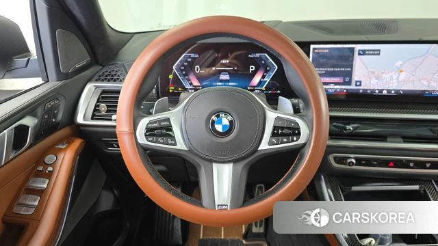 BMW X7 (G07) 2025 Белый из Кореи, фото 3