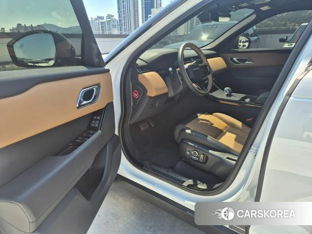 Land Rover Range Rover Velar 2025 Белый из Кореи, фото 3