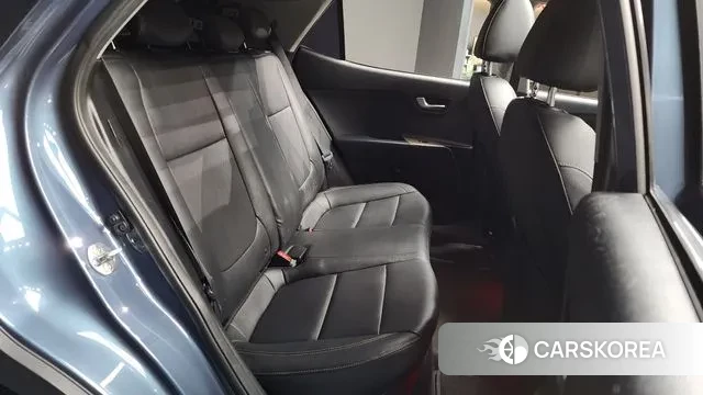 Kia Stonic 2018 Синий из Кореи, фото 3