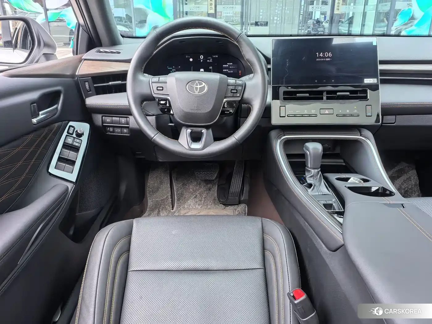 Toyota Avalon 2026 Белый из Китая, фото 3