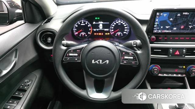 Kia The New K3 2nd generation 2021 Черный из Кореи, фото 3