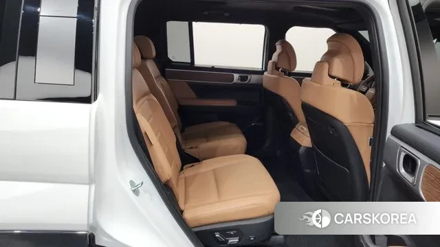 Hyundai Santa Fe (MX5) 2023 Белый из Кореи, фото 3